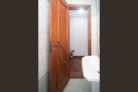 Casa à venda com 394m², 4 quartos e 3 vagasLavabo