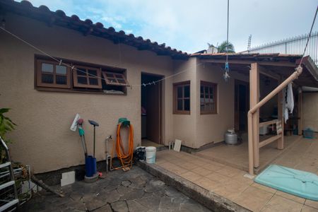 Casa à venda com 394m², 4 quartos e 3 vagasÁrea comum - Piscina