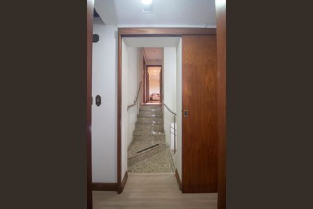 Casa à venda com 394m², 4 quartos e 3 vagasCorredor