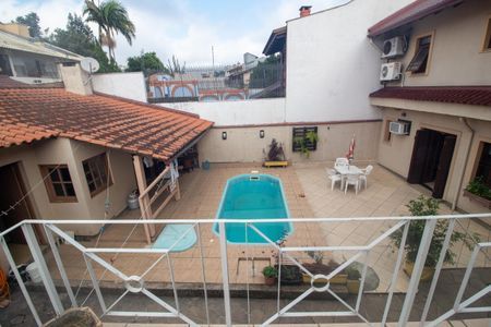 Casa à venda com 394m², 4 quartos e 3 vagasVista
