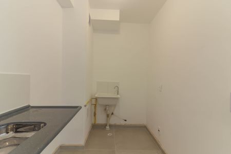 Apartamento para alugar com 34m², 2 quartos e sem vaga Apartamento para alugar com 34m², 2 quartos e sem vagaCozinha e Área de Serviço