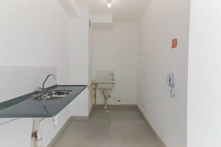 Apartamento para alugar com 34m², 2 quartos e sem vaga Apartamento para alugar com 34m², 2 quartos e sem vagaCozinha e Área de Serviço