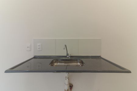 Apartamento para alugar com 34m², 2 quartos e sem vaga Apartamento para alugar com 34m², 2 quartos e sem vagaCozinha e Área de Serviço