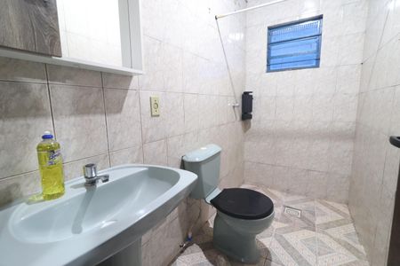 Casa à venda com 150m², 3 quartos e 2 vagasBanheiro