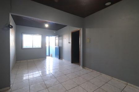 Casa à venda com 150m², 3 quartos e 2 vagasSala