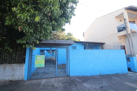 Casa à venda com 150m², 3 quartos e 2 vagasFachada