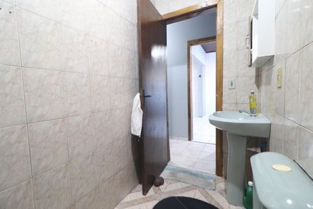 Casa à venda com 150m², 3 quartos e 2 vagasBanheiro