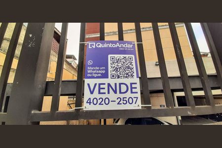 Casa de condomínio à venda com 65m², 2 quartos e 2 vagas Casa de condomínio à venda com 65m², 2 quartos e 2 vagasPlaca