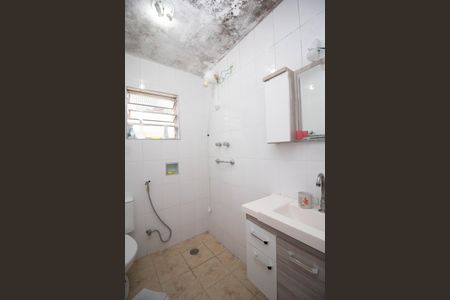 Casa à venda com 244m², 2 quartos e sem vagaBanheiro da Suíte