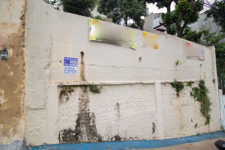 Casa à venda com 244m², 2 quartos e sem vagaFachada 2