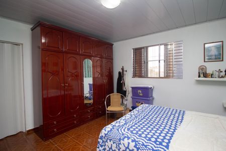 Casa à venda com 244m², 2 quartos e sem vagaSuíte