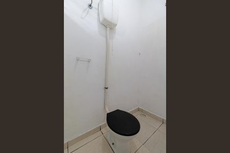 Casa para alugar com 20m², 1 quarto e sem vaga Casa para alugar com 20m², 1 quarto e sem vagaBanheiro