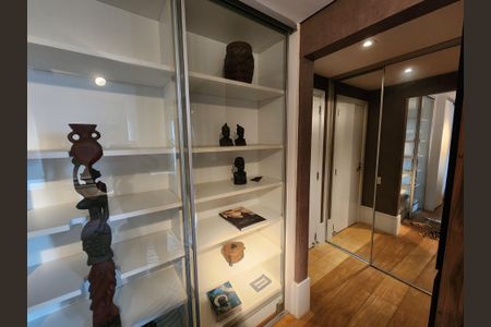 Apartamento à venda com 540m², 6 quartos e 7 vagasSuíte 4