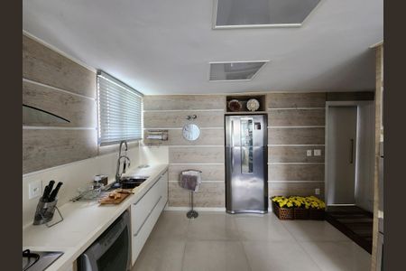 Apartamento à venda com 540m², 6 quartos e 7 vagasCozinha