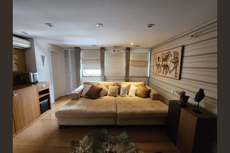 Apartamento à venda com 540m², 6 quartos e 7 vagasSala de TV