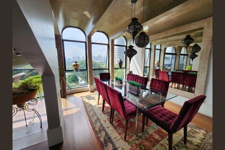 Apartamento à venda com 540m², 6 quartos e 7 vagasSala