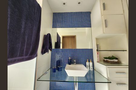 Apartamento à venda com 540m², 6 quartos e 7 vagasBanheiro da Suíte 3