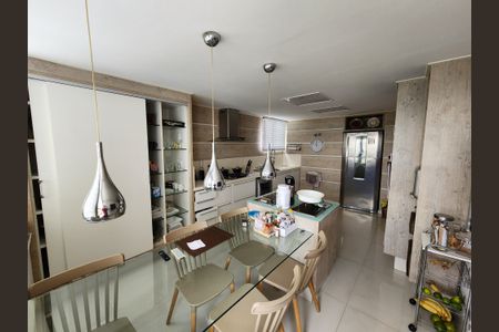 Apartamento à venda com 540m², 6 quartos e 7 vagasCozinha