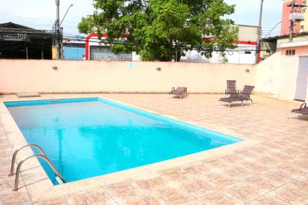 Apartamento à venda com 71m², 3 quartos e 1 vagaÁrea comum - Piscina