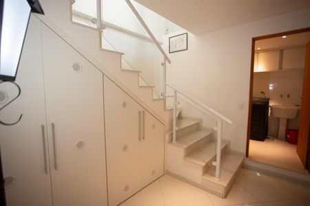 Casa à venda com 210m², 4 quartos e 2 vagasÁrea de Serviço