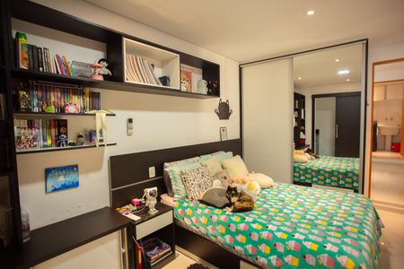 Casa à venda com 210m², 4 quartos e 2 vagasQuarto 4