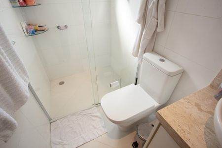 Casa à venda com 210m², 4 quartos e 2 vagasBanheiro