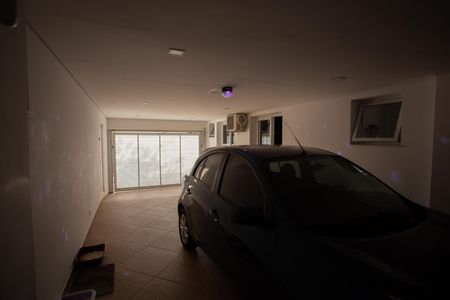 Casa à venda com 210m², 4 quartos e 2 vagasGARAGEM