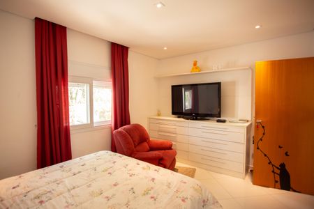 Casa à venda com 210m², 4 quartos e 2 vagasQuarto