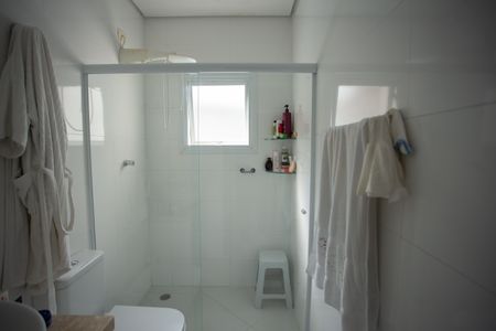 Casa à venda com 210m², 4 quartos e 2 vagasBanheiro