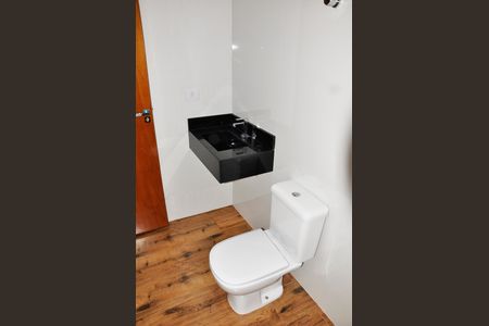 Casa para alugar com 102m², 3 quartos e 2 vagas Casa para alugar com 102m², 3 quartos e 2 vagas Banheiro Social