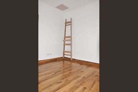 Casa para alugar com 102m², 3 quartos e 2 vagas Casa para alugar com 102m², 3 quartos e 2 vagas Suíte e Varanda