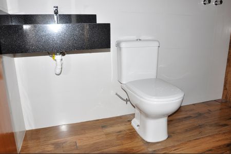 Casa para alugar com 102m², 3 quartos e 2 vagas Casa para alugar com 102m², 3 quartos e 2 vagasBanheiro da Suíte