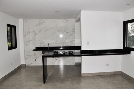 Casa para alugar com 102m², 3 quartos e 2 vagas Casa para alugar com 102m², 3 quartos e 2 vagasCozinha