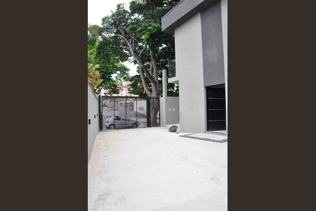 Casa para alugar com 102m², 3 quartos e 2 vagas Casa para alugar com 102m², 3 quartos e 2 vagasQuintal