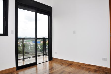 Casa para alugar com 102m², 3 quartos e 2 vagas Casa para alugar com 102m², 3 quartos e 2 vagas Suíte e Varanda