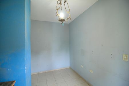 Casa à venda com 225m², 5 quartos e 3 vagasQuarto de Serviço