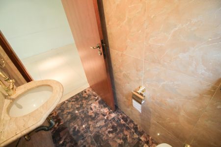 Casa à venda com 225m², 5 quartos e 3 vagasLavabo