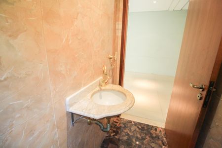 Casa à venda com 225m², 5 quartos e 3 vagasLavabo