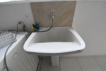 Apartamento à venda com 140m², 3 quartos e 1 vagaÁrea de Serviço