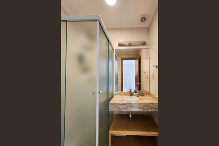 Apartamento à venda com 139m², 3 quartos e 3 vagasBanheiro da Suíte 2