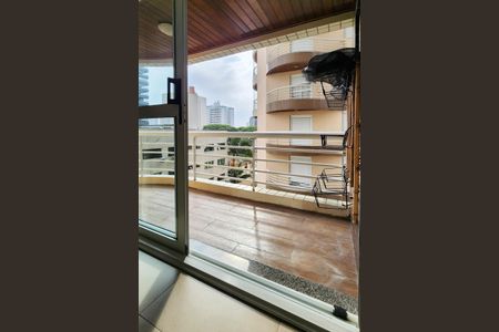 Apartamento à venda com 139m², 3 quartos e 3 vagasVaranda