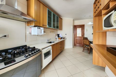 Apartamento à venda com 139m², 3 quartos e 3 vagasCozinha