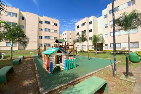 Apartamento para alugar com 45m², 2 quartos e 1 vagaÁrea comum - Playground