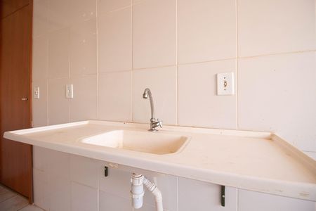 Apartamento para alugar com 45m², 2 quartos e 1 vagaCozinha e Área de Serviço
