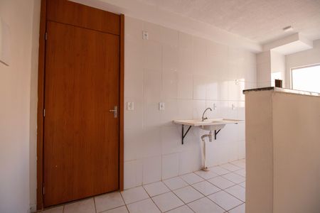 Apartamento para alugar com 45m², 2 quartos e 1 vagaHall