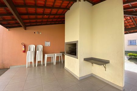 Apartamento para alugar com 45m², 2 quartos e 1 vagaÁrea comum - Churrasqueira