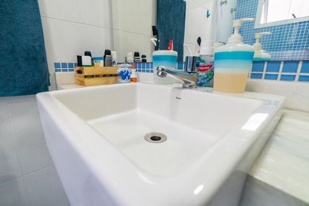 Casa à venda com 145m², 3 quartos e 4 vagas Casa à venda com 145m², 3 quartos e 4 vagasBanheiro da Suíte 2 Detalhe