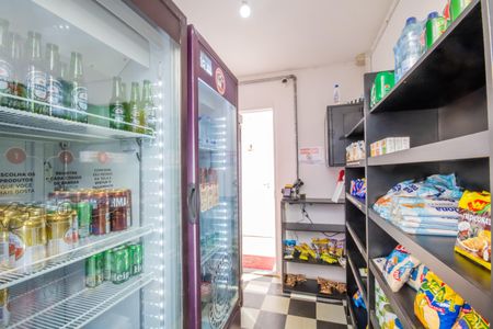 Apartamento à venda com 39m², 2 quartos e sem vaga Apartamento à venda com 39m², 2 quartos e sem vagaMercado