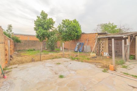 Casa para alugar com 131m², 2 quartos e 3 vagasQuintal