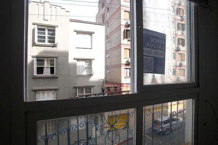 Apartamento à venda com 37m², 1 quarto e sem vagaPlaquinha